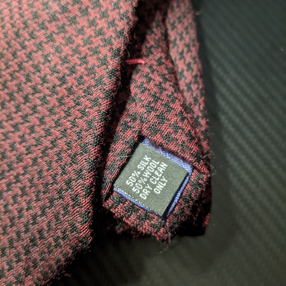 Andrew Fezza Tie - Picture 4 of 5